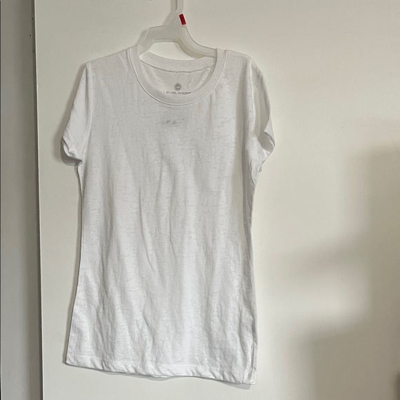 Levelwear Tops - White Short Sleeve Tee